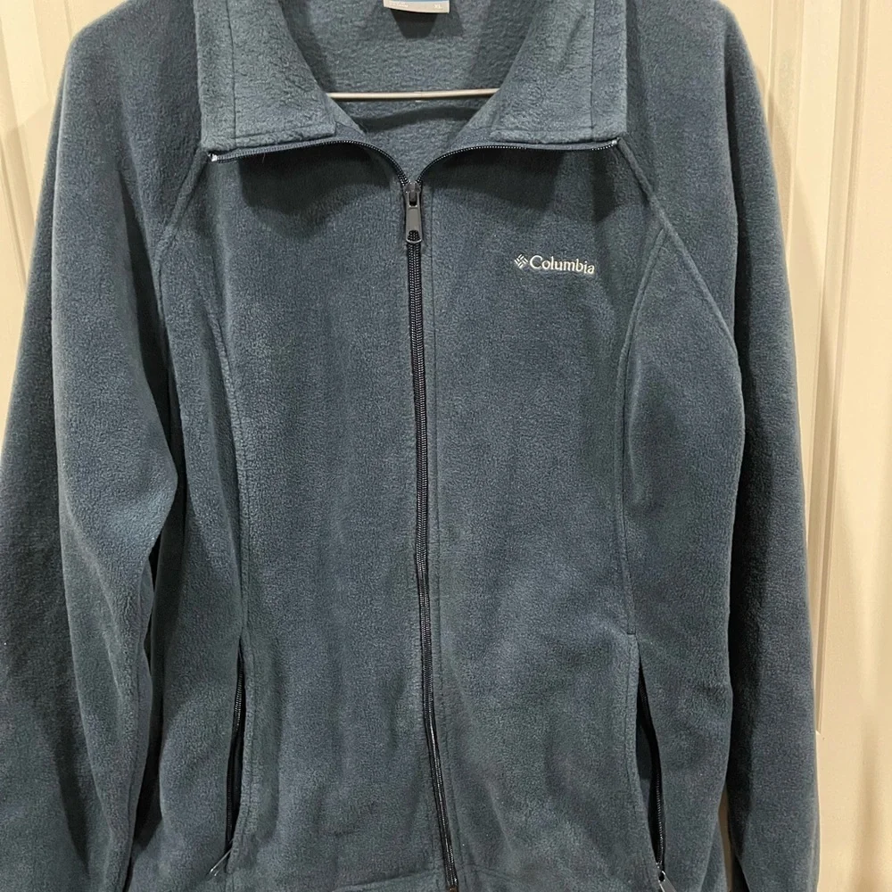 Columbia NEW, unisex extra large Columbia fleece jacket emerald green. - Picture 1 of 9